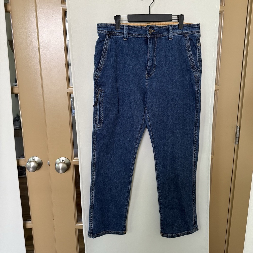 G.H. Bass & Co Men's 34/30 Blue Medium Wash Straight Leg Denim Jeans Pants